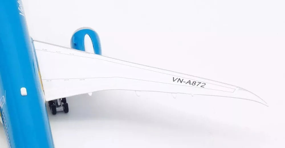 AVIATION 400 B787-10 DREAMLINER VIETNAM AIRLINES REG: VN-A872 (DETACHABLE GEAR)