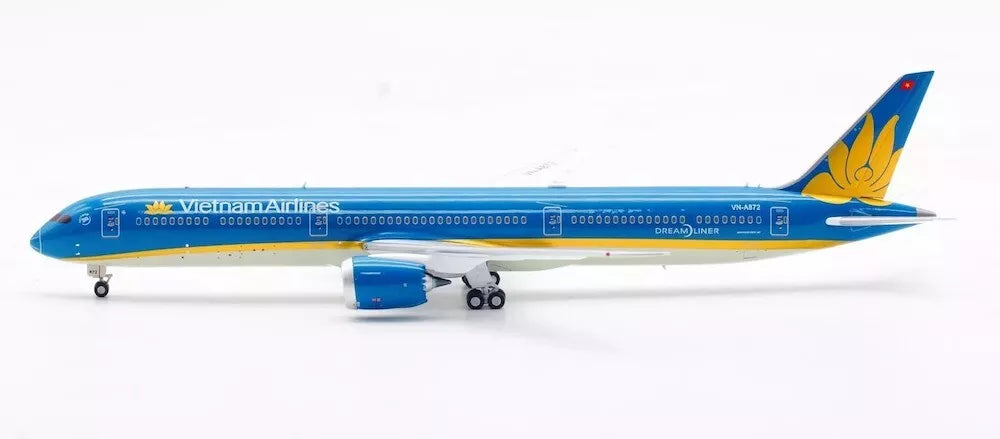 AVIATION 400 B787-10 DREAMLINER VIETNAM AIRLINES REG: VN-A872 (DETACHABLE GEAR)