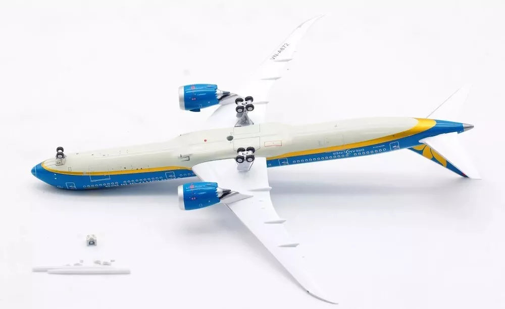 AVIATION 400 B787-10 DREAMLINER VIETNAM AIRLINES REG: VN-A872 (DETACHABLE GEAR)
