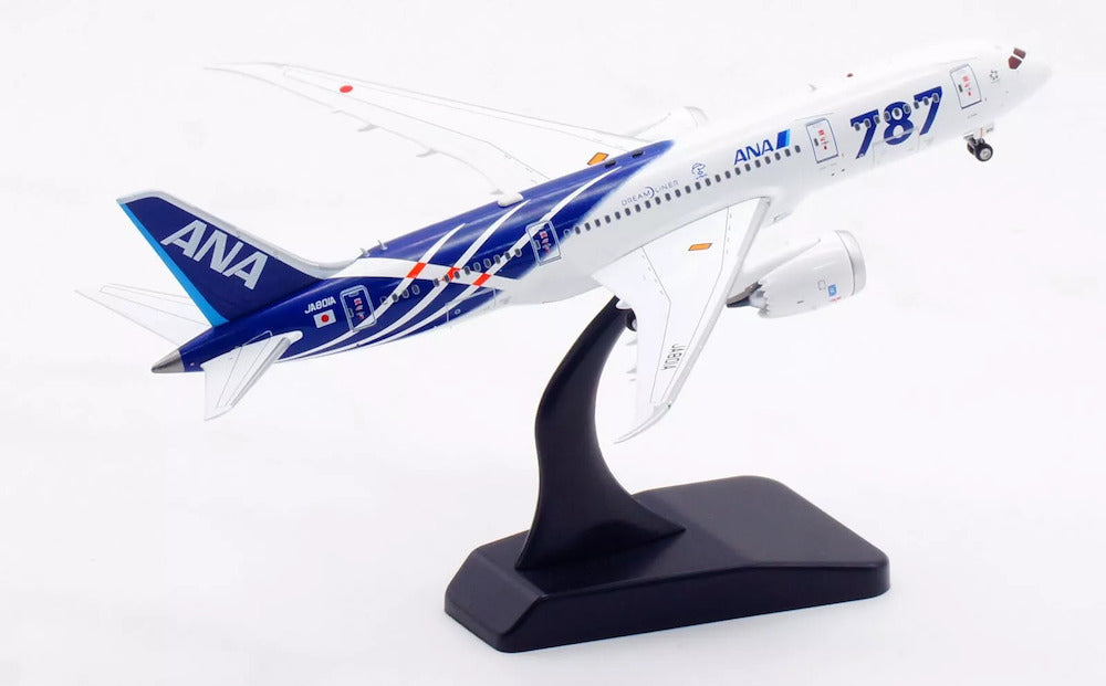 AVIATION 400 B787-8 DREAMLINER ALL NIPPON AIRWAYS (DETACHABLE GEAR) REG: JA801A