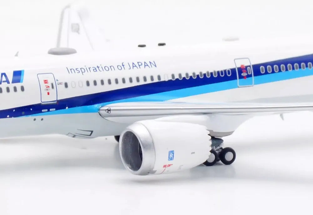 AVIATION 400 B787-8 DREAMLINER JA820A ALL NIPPON AIRWAYS (DETACHABLE GEAR)