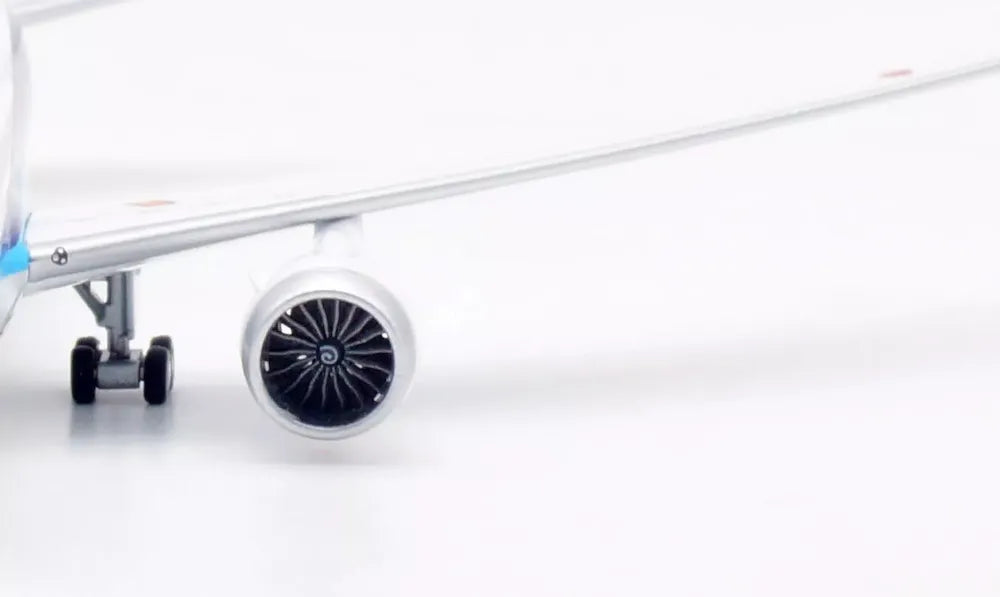 AVIATION 400 B787-8 DREAMLINER JA820A ALL NIPPON AIRWAYS (DETACHABLE GEAR)