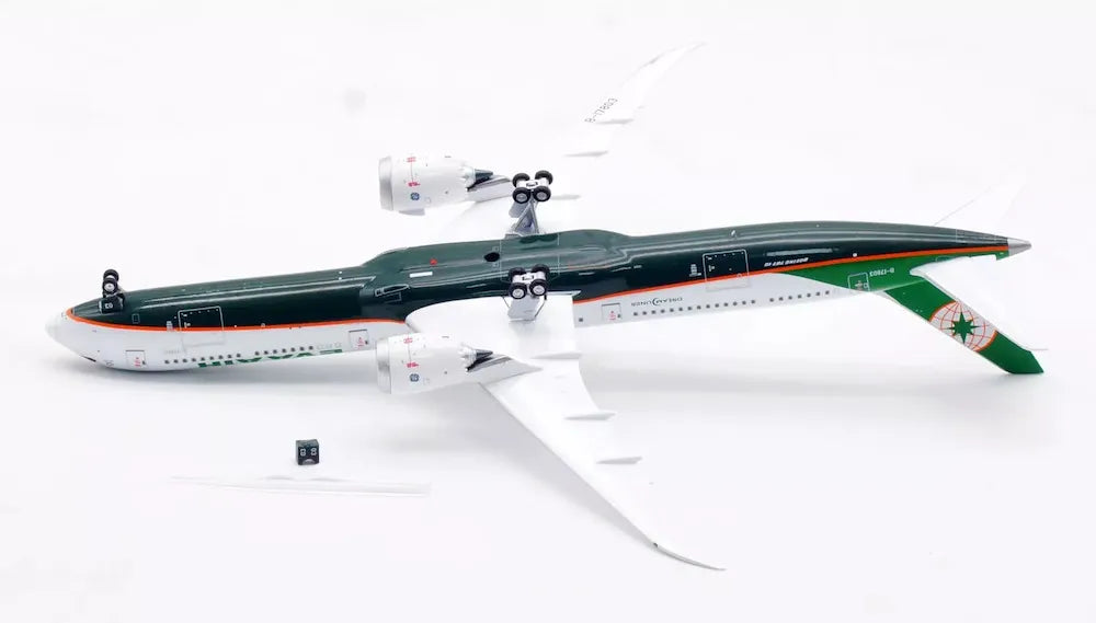 AVIATION 400 B787-10 DREAMLINER EVA AIR REG: B-17803 (DETACHABLE GEAR)