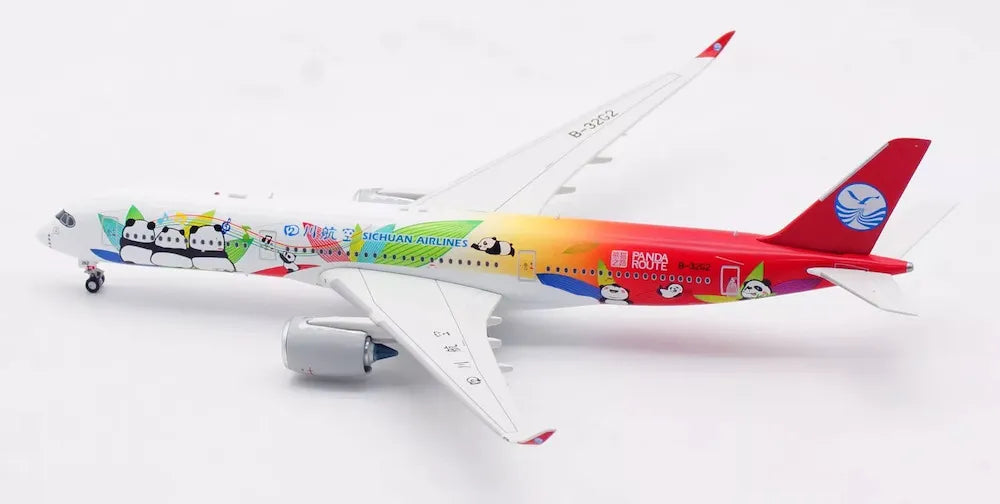 AVIATION 400 A350-941 B-32G2 SICHUAN AIRLINES (DETACHABLE GEAR)