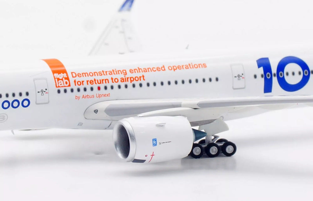 AVIATION 400 A350-1041 AIRBUS INDUSTRIE (DETACHABLE GEAR) REG:F-WMIL