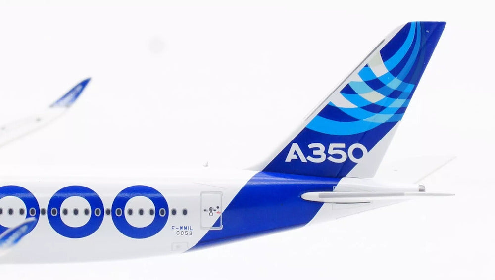 AVIATION 400 A350-1041 AIRBUS INDUSTRIE (DETACHABLE GEAR) REG:F-WMIL