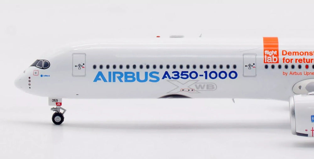 AVIATION 400 A350-1041 AIRBUS INDUSTRIE (DETACHABLE GEAR) REG:F-WMIL