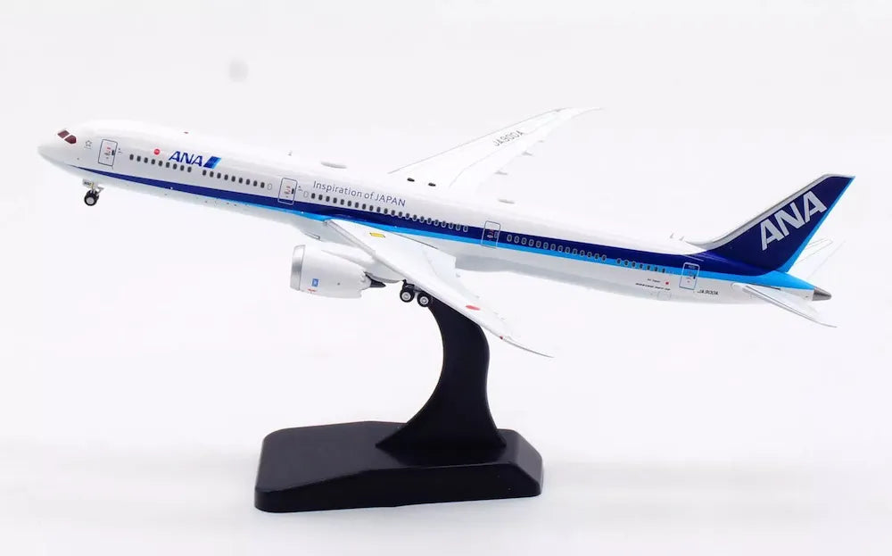 AVIATION 400 B787-10 DREAMLINER ALL NIPPON AIRWAYS REG: JA900A (DETACHABLE GEAR)