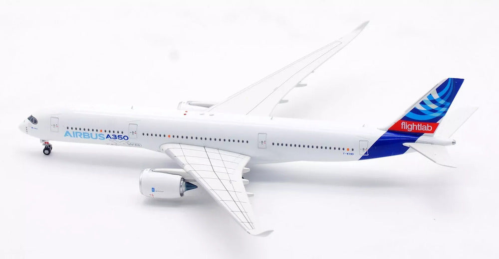 AVIATION 400 A350-941 AIRBUS INDUSTRIE (DETACHABLE GEAR) REG: F-WXWB