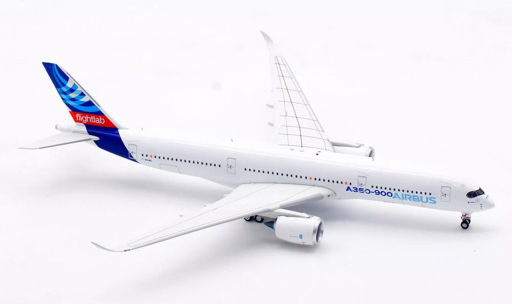 AVIATION 400 A350-941 AIRBUS INDUSTRIE (DETACHABLE GEAR) REG: F-WXWB