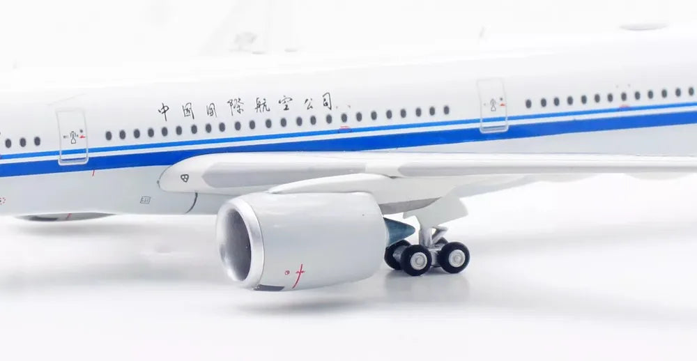 AVIATION 400 A350-941 AIR CHINA "DETACHABLE GEAR" REG: B-322H