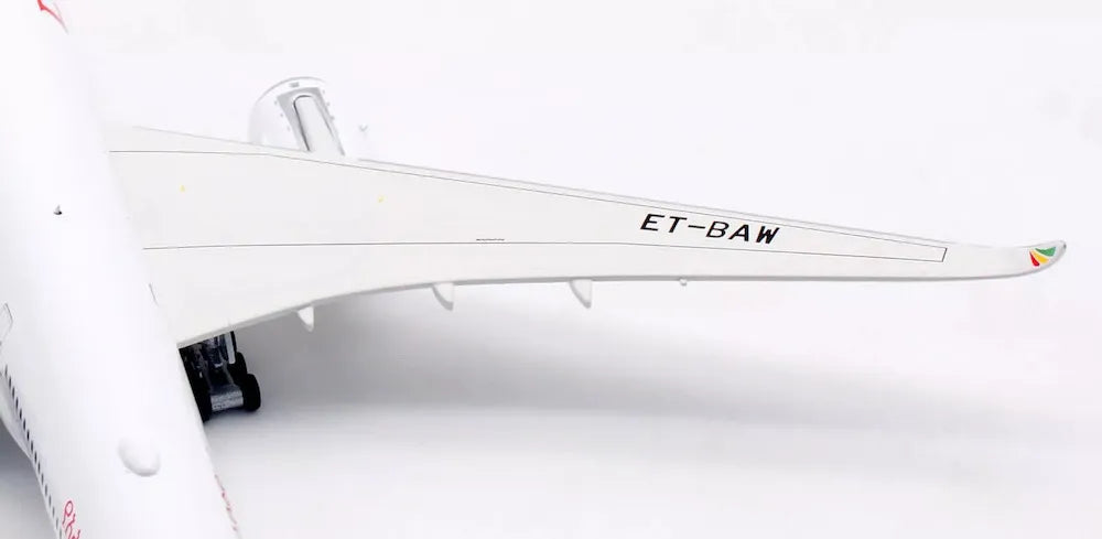 AVIATION 400 A350-1041 ETHIOPIAN AIRLINES (DETACHABLE GEAR) REG: ET-BAW