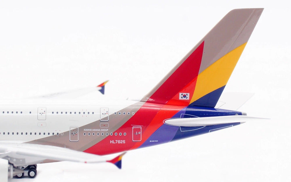 AVIATION 400 A380-841 ASIANA AIRLINES (DETACHABLE GEAR) REG: HL7625
