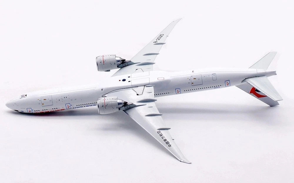 AVIATION 400 B777-39PER CHINA EASTERN AIRLINES "DETACHABLE GEAR" REG: B-2025