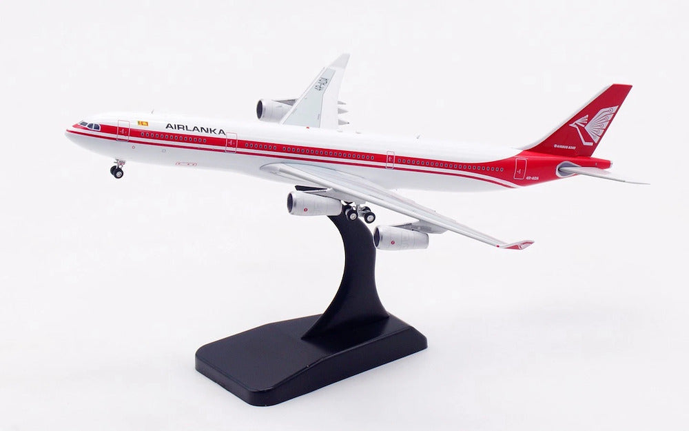 AVIATION 400 A340-311 AIR LANKA REG: 4R-ADA