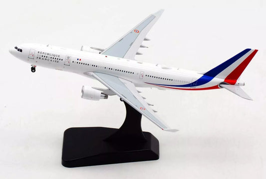AVIATION 400 A330-223 FRENCH AIR FORCE REG: F-RARF