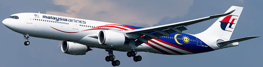 AVIATION 400 A330-941 MALAYSIA AIRLINES (DETACHABLE GEAR) REG: 9M-MNH