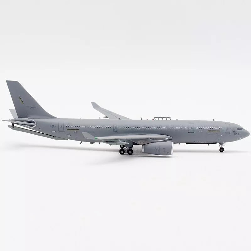 AVIATION 400 KC-330 CYGNUS KOREAN AIR FORCE REG: 19-004