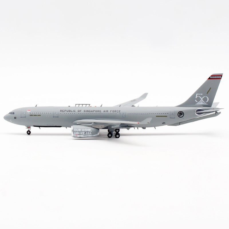 AVIATION 400 A330-243MRTT SINGAPORE AIR FORCE "50 OUR HOME ABOVE ALL" REG: 761
