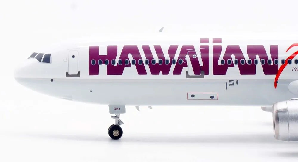 WB MODELS DC-10-30 HAWAIIAN AIR REG: N12061