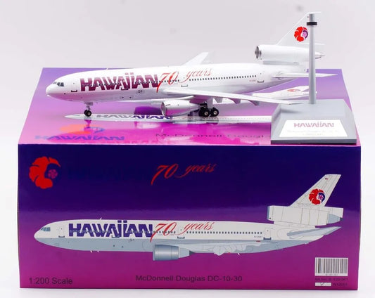 WB MODELS DC-10-30 HAWAIIAN AIR REG: N12061
