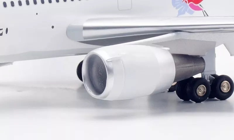 WB MODELS DC-10-40 JALWAYS "RESO`CHA" REG: JA8539