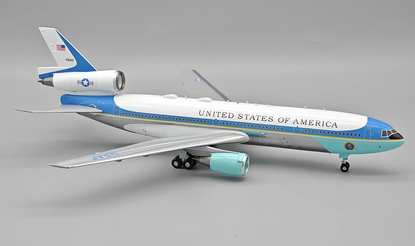 WB MODELS DC-10-40 "AIR FORCE ONE" (POLISHED) REG: 11040