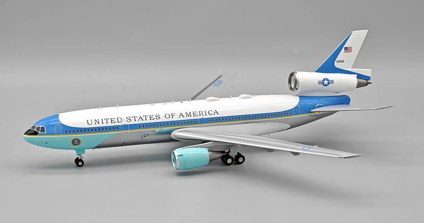 WB MODELS DC-10-40 "AIR FORCE ONE" (POLISHED) REG: 11040