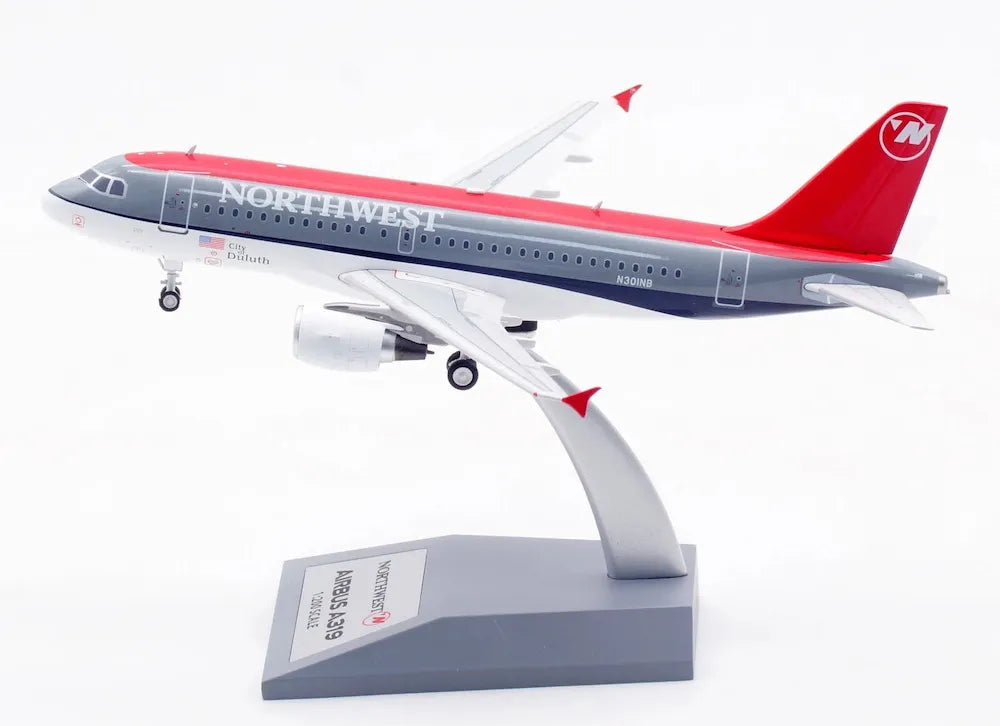 WB MODELS A319-114 NORTHWEST AIRLINES "CITY OF DULUTH" REG: N301NB