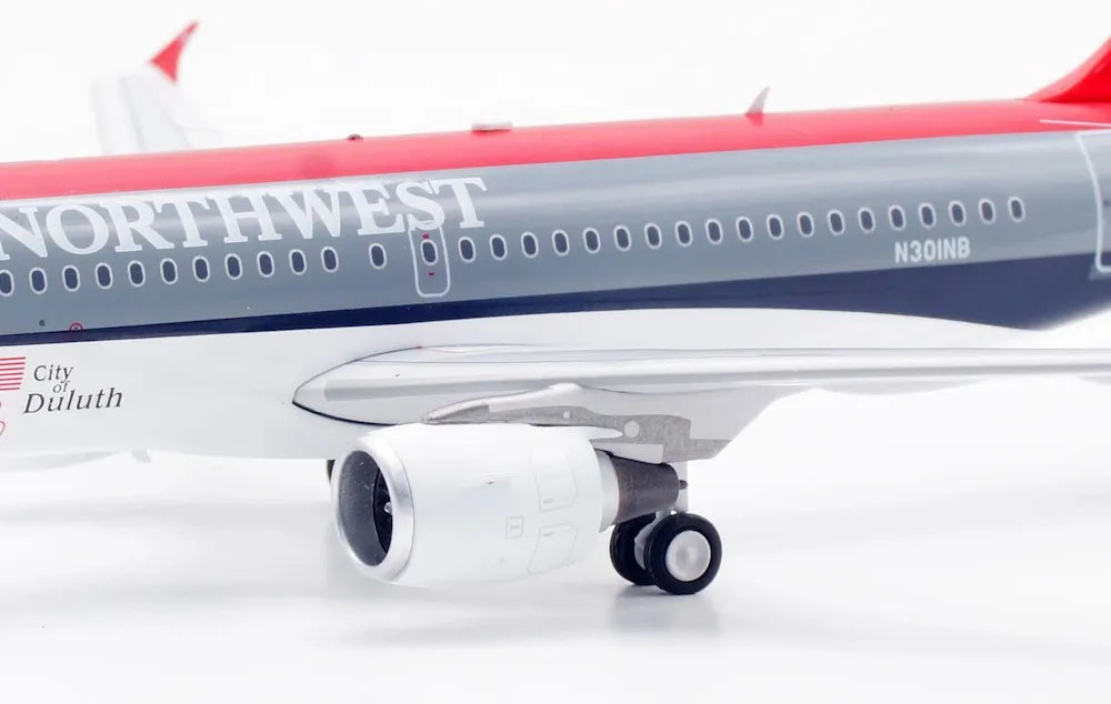 WB MODELS A319-114 NORTHWEST AIRLINES "CITY OF DULUTH" REG: N301NB