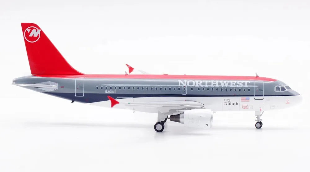 WB MODELS A319-114 NORTHWEST AIRLINES "CITY OF DULUTH" REG: N301NB