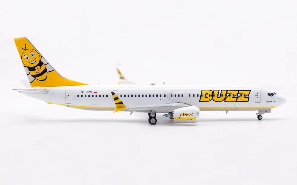 WB MODELS B737-8 MAX 200 BUZZ REG: SP-RZH