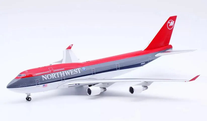 WB MODELS B747-451 NORTHWEST AIRLINES REG: N666US