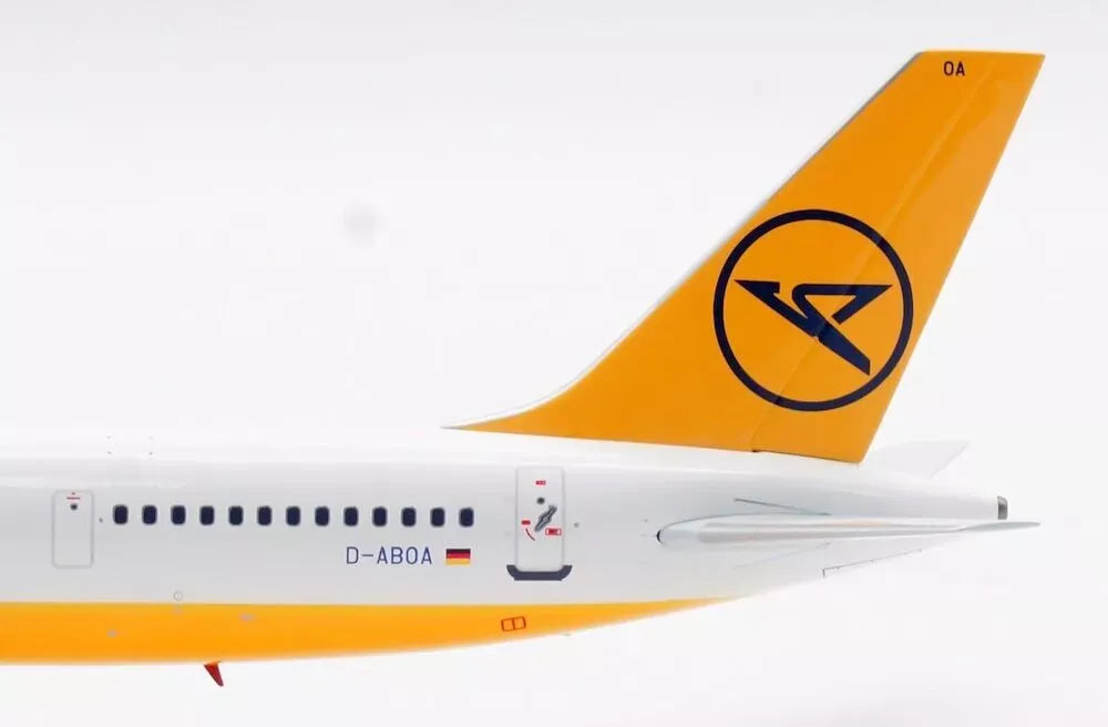 WB MODELS B757-330 CONDOR REG: D-ABOA