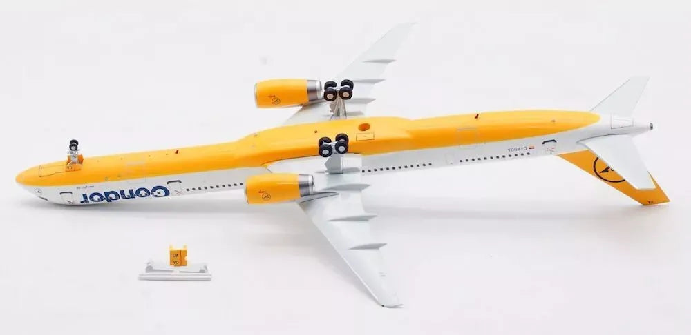 WB MODELS B757-330 CONDOR REG: D-ABOA