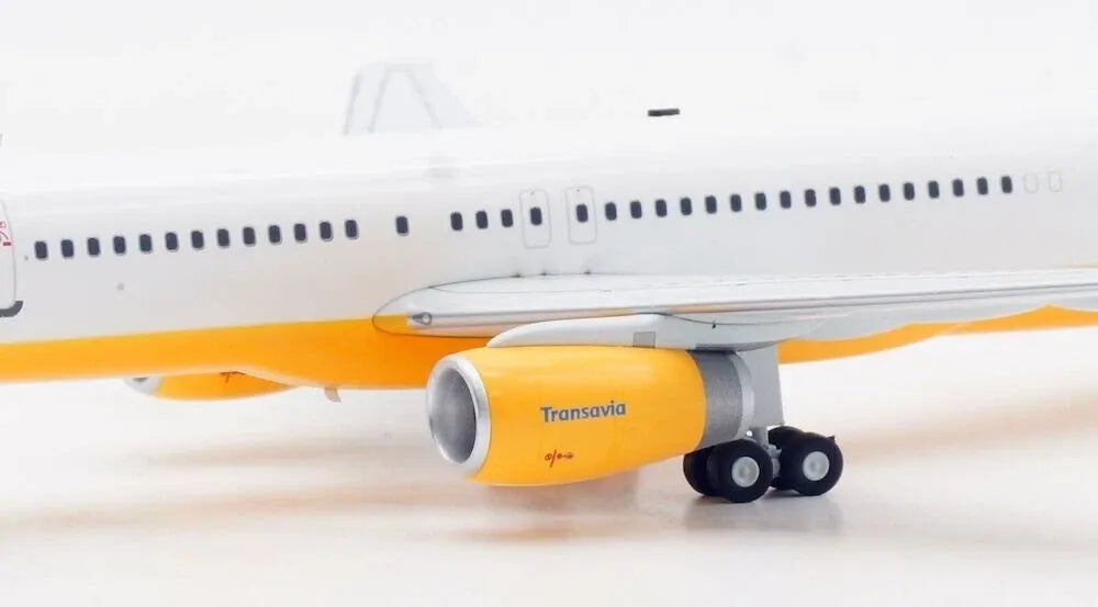 WB MODELS B757-330 TRANSAVIA / CONDOR "HYBRID LIVERY" REG: B-ABOF