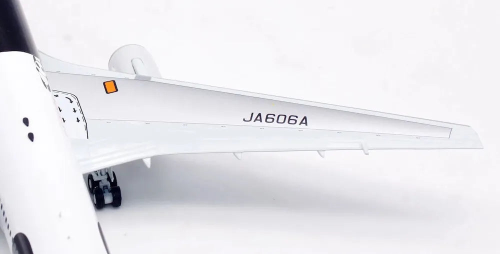 WB MODELS B767-381/ER ALL NIPPON AIRWAYS (ANA) REG: JA606A