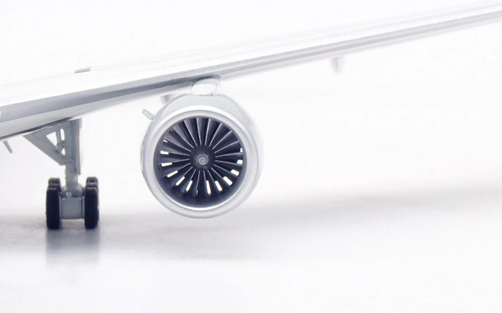 WB MODELS B777-346 JAL JA8945 REG: DENEB