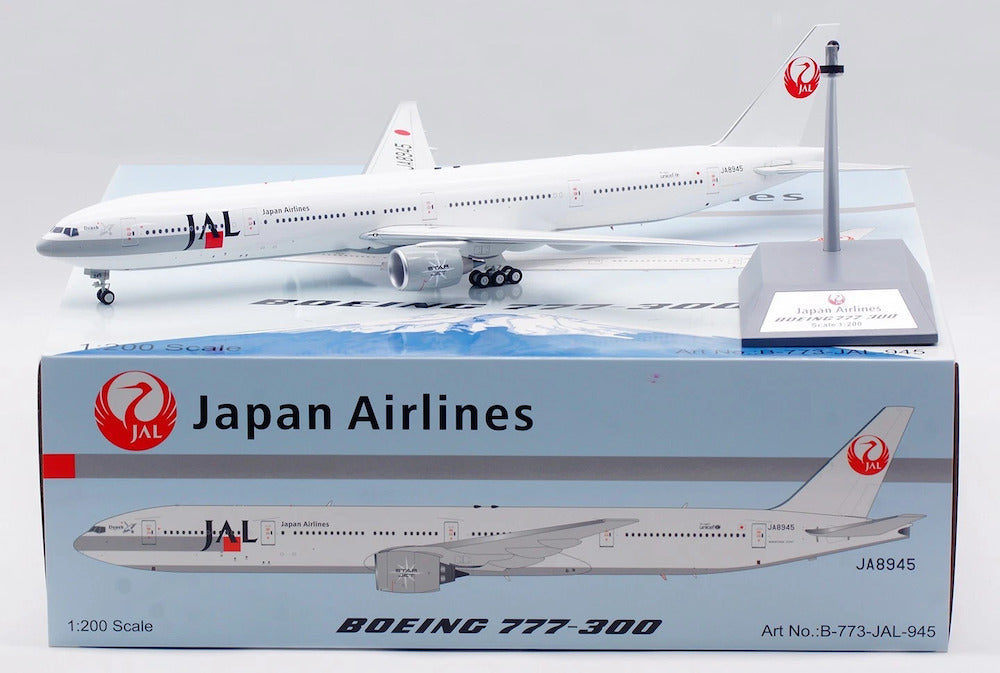 WB MODELS B777-346 JAL JA8945 REG: DENEB