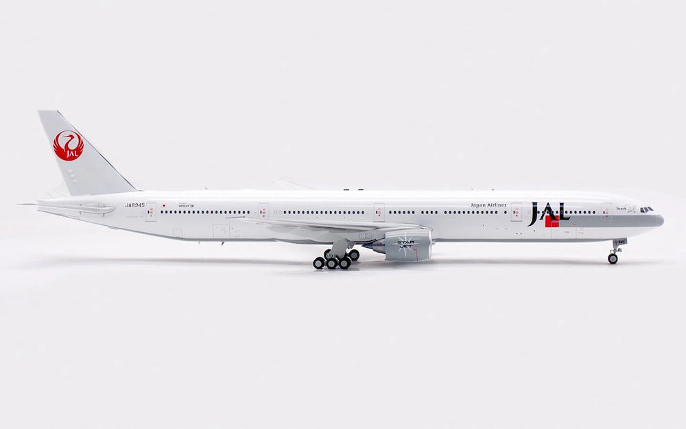 WB MODELS B777-346 JAL JA8945 REG: DENEB