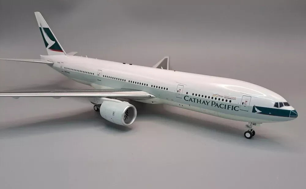 WB MODELS B777-267 CATHAY PACIFIC AIRWAYS REG: B-HND LTD 45PCS