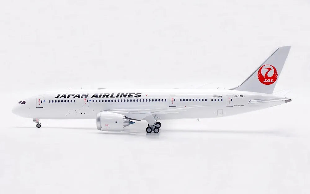 WB MODELS B787-8 DREAMLINER JAPAN AIR LINES (JAL) REG: JA846J