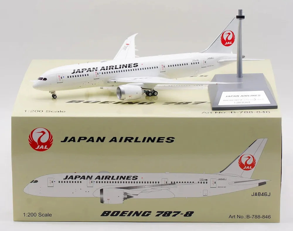 WB MODELS B787-8 DREAMLINER JAPAN AIR LINES (JAL) REG: JA846J