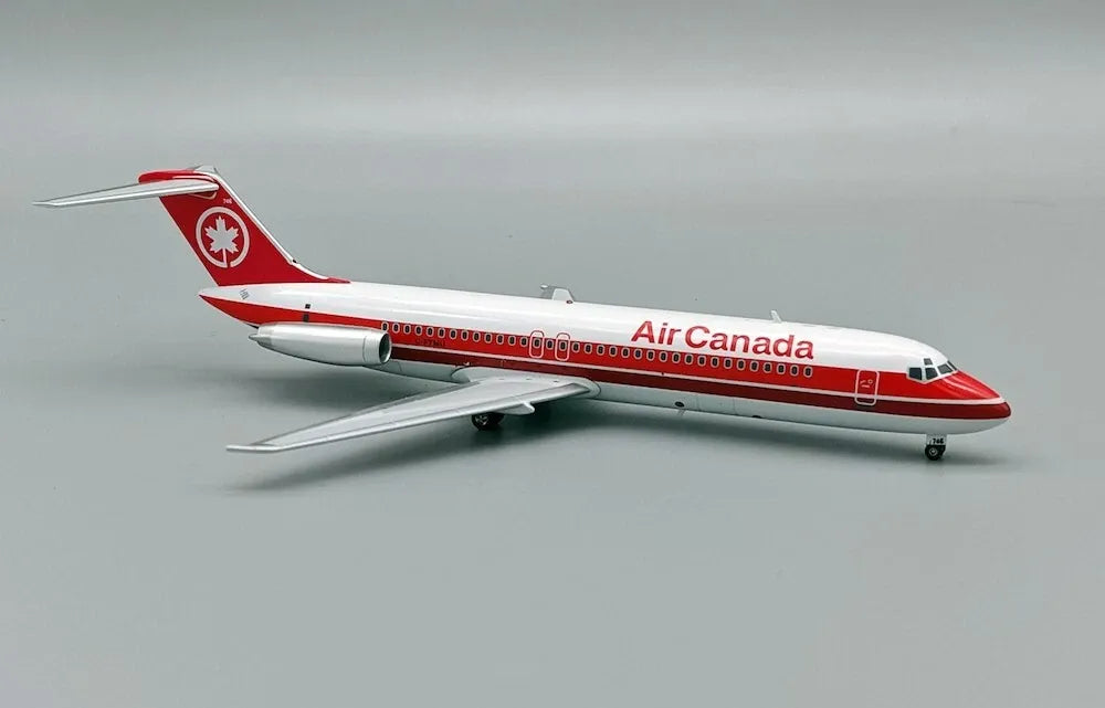 WB MODELS DC-9-32 AIR CANADA REG: C-FTMU