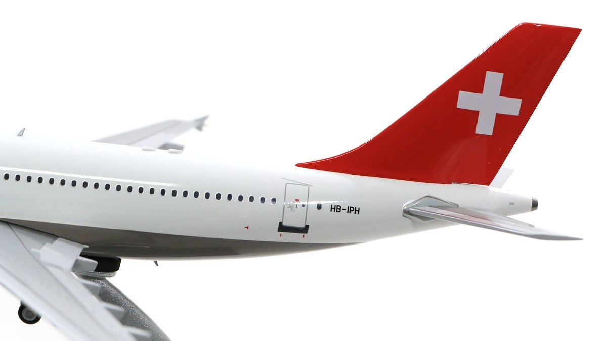INFLIGHT 200 A310-322 SWISSAIR REG: HB-IPH
