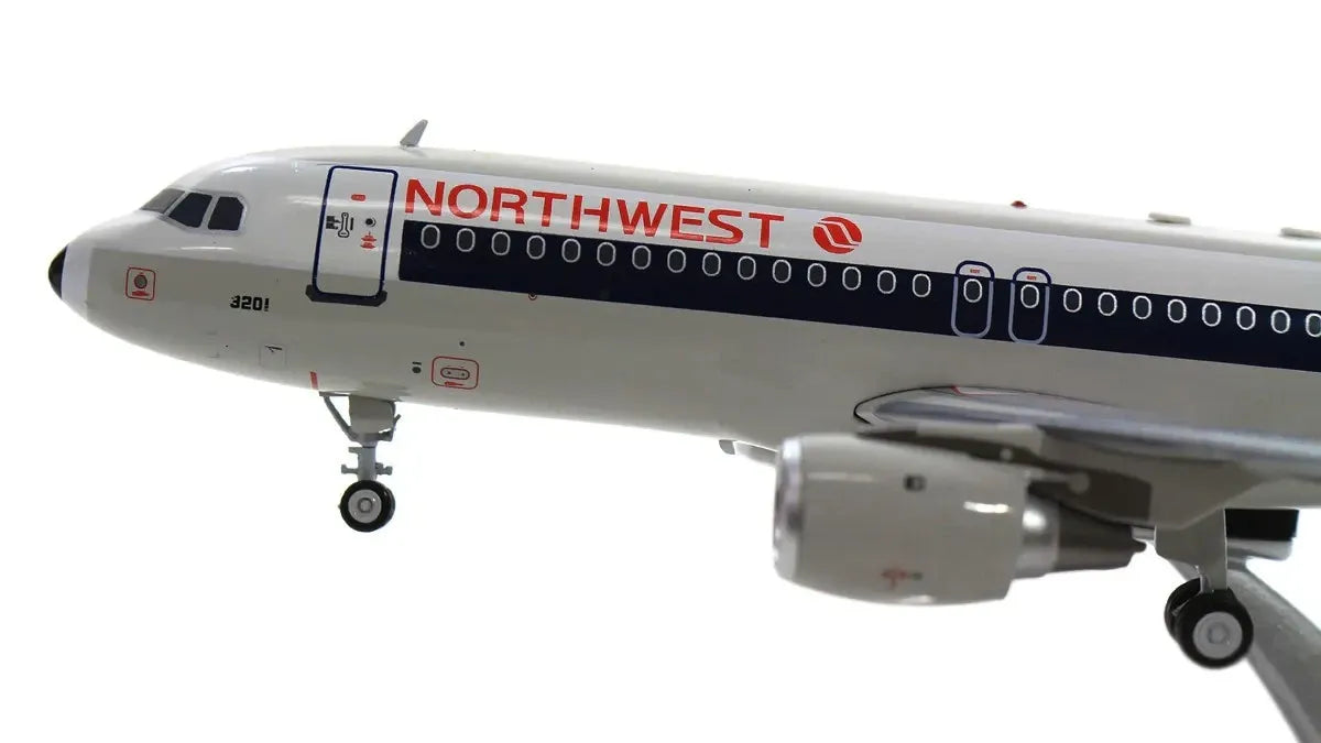 WB MODELS A320-211 NORTHWEST AIRLINES REG: N301US