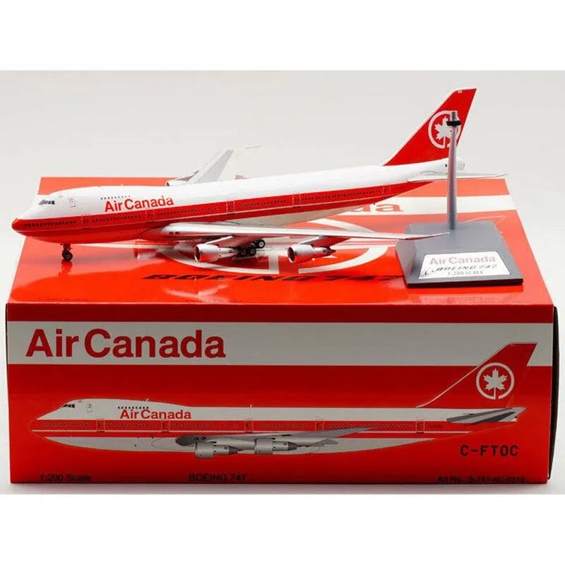 WB MODELS B747-100 AIR CANADA REG: C-FTOC