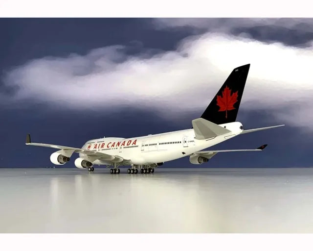 INFLIGHT 200 AIR CANADA B747-400 REG: C-GAGN