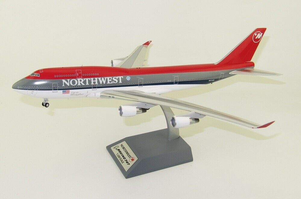 INFLIGHT B747-400 NORTHWEST AIRLINES REG: N674US CITY OF SHANGHAI