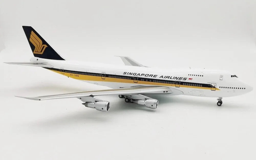WB MODELS B747-212B SINGAPORE AIRLINES REG: 9V-SQQ
